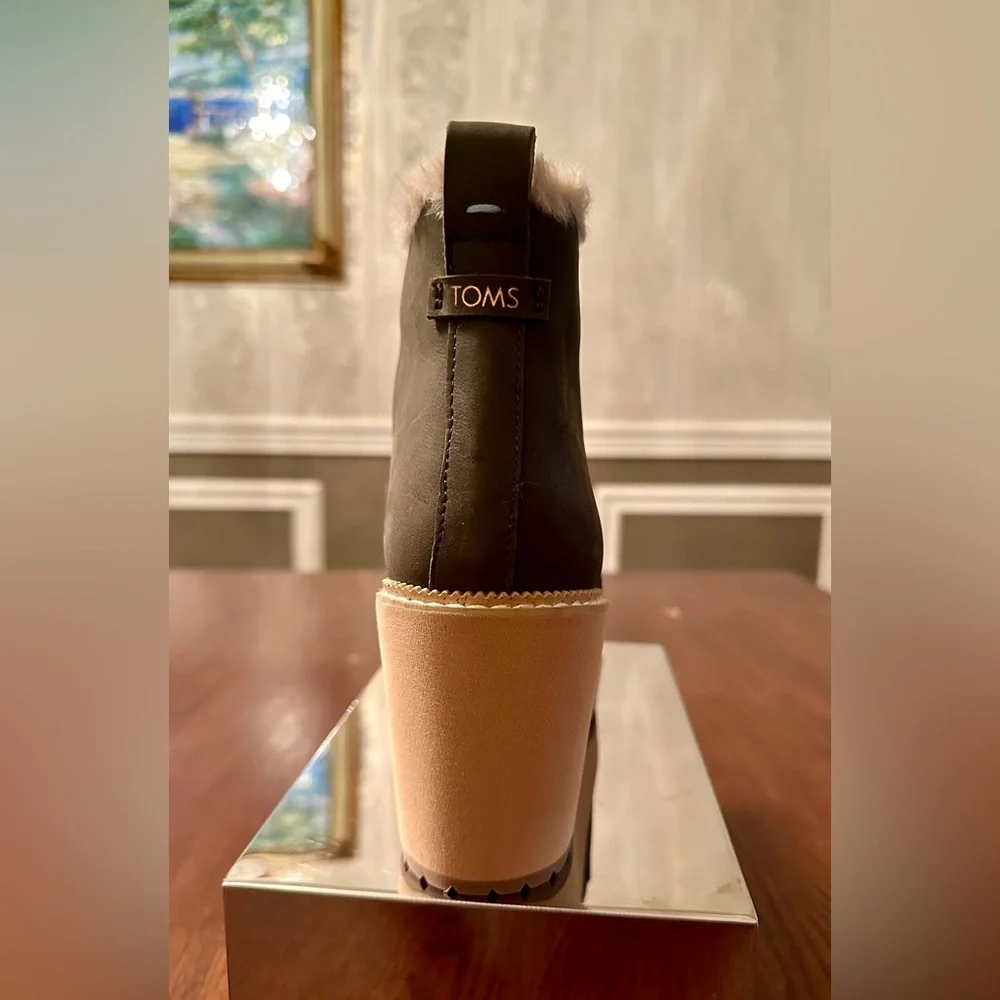 TOMS Melrose!❄️wedge bootie/Tarmac Olive Nubuck/water resistant🌧️/size-8 - Picture 9 of 15